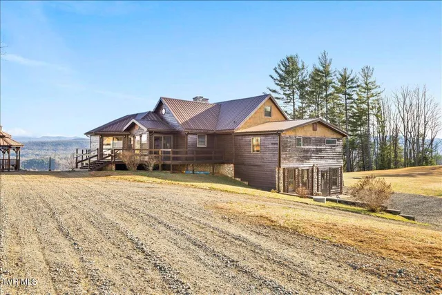 $749,000 | 620 Swift Hollow Lane, Mountain City, TN 37683