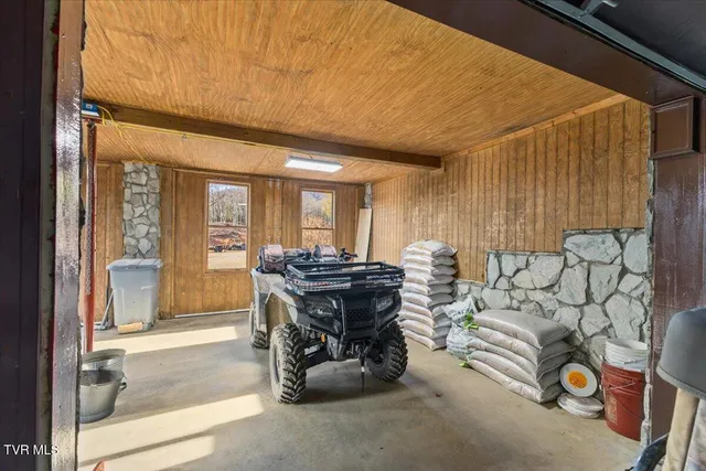 $749,000 | 620 Swift Hollow Lane, Mountain City, TN 37683