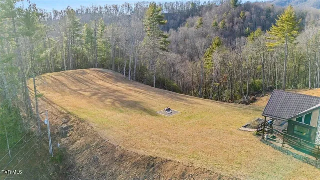 $749,000 | 620 Swift Hollow Lane, Mountain City, TN 37683