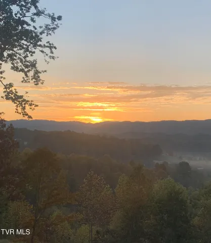 $749,000 | 620 Swift Hollow Lane, Mountain City, TN 37683