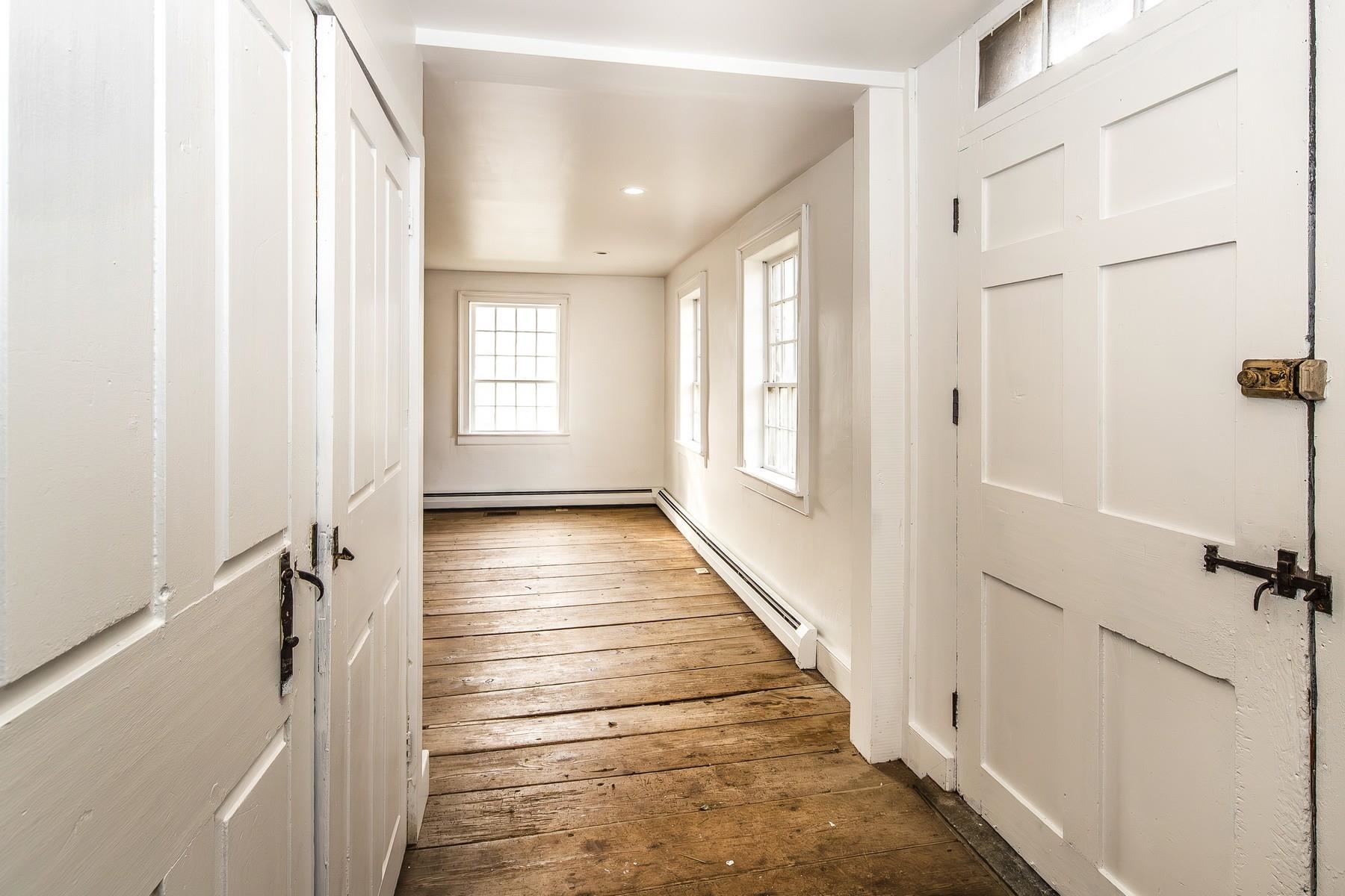 127 Clarendon Springs Lane Clarendon, VT 05777 - Photo 11 of 36