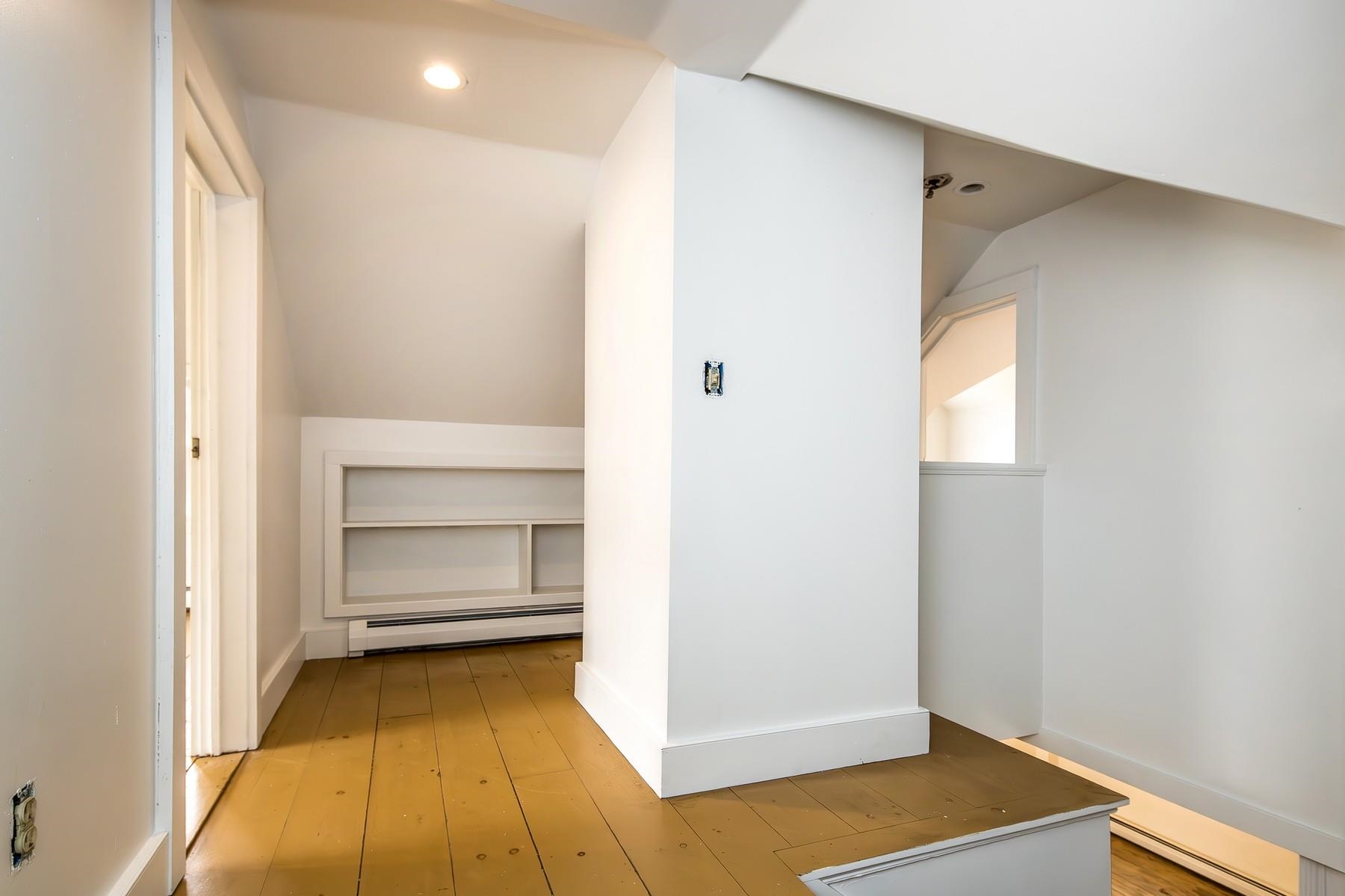 127 Clarendon Springs Lane Clarendon, VT 05777 - Photo 15 of 36