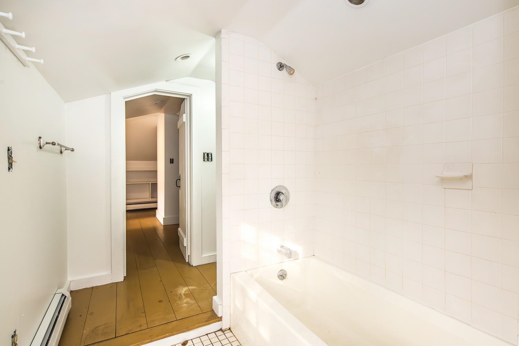 127 Clarendon Springs Lane Clarendon, VT 05777 - Photo 26 of 36