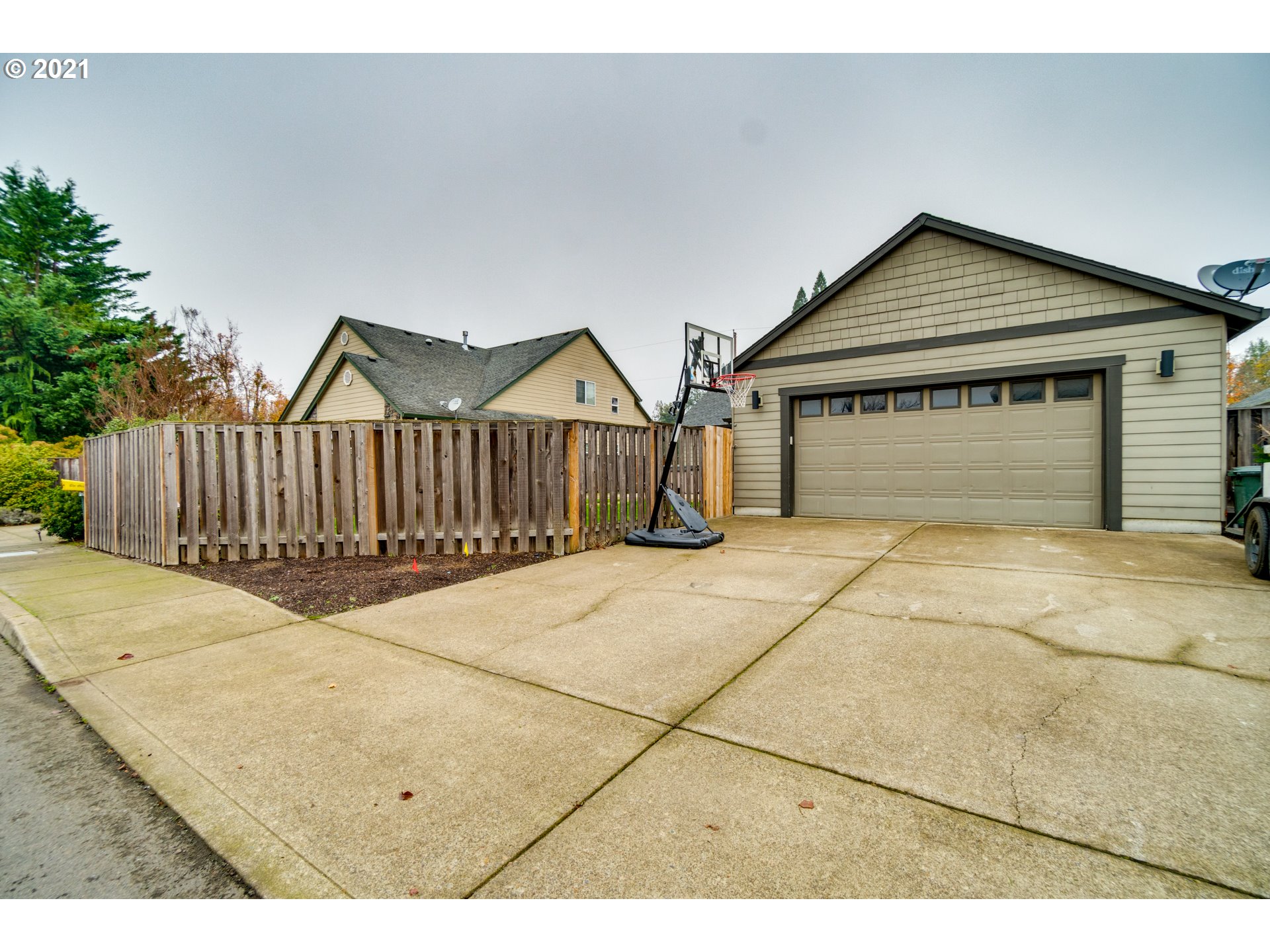 217 Northwest Territorial Road Canby, OR 97013 - Photo 4 of 29 Gallery Image 4