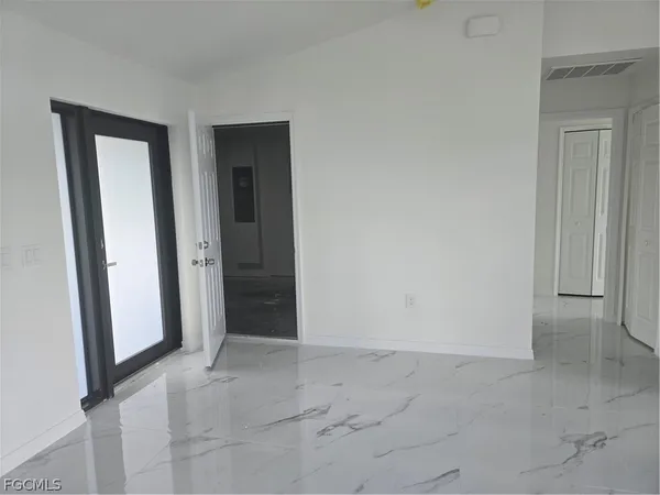 $1,950 | 2707 30th Street Southwest, Lehigh Acres, FL 33976