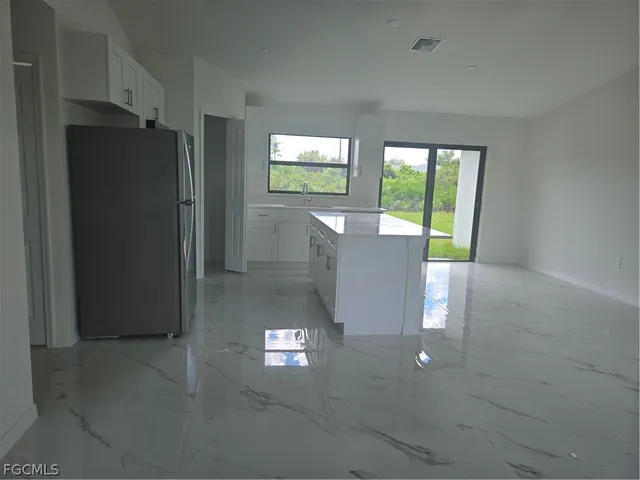 $1,950 | 2707 30th Street Southwest, Lehigh Acres, FL 33976