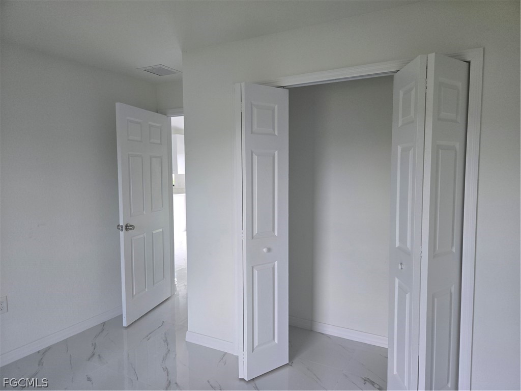 2707 30th Street Southwest Lehigh Acres, FL 33976 - Photo 9 of 27