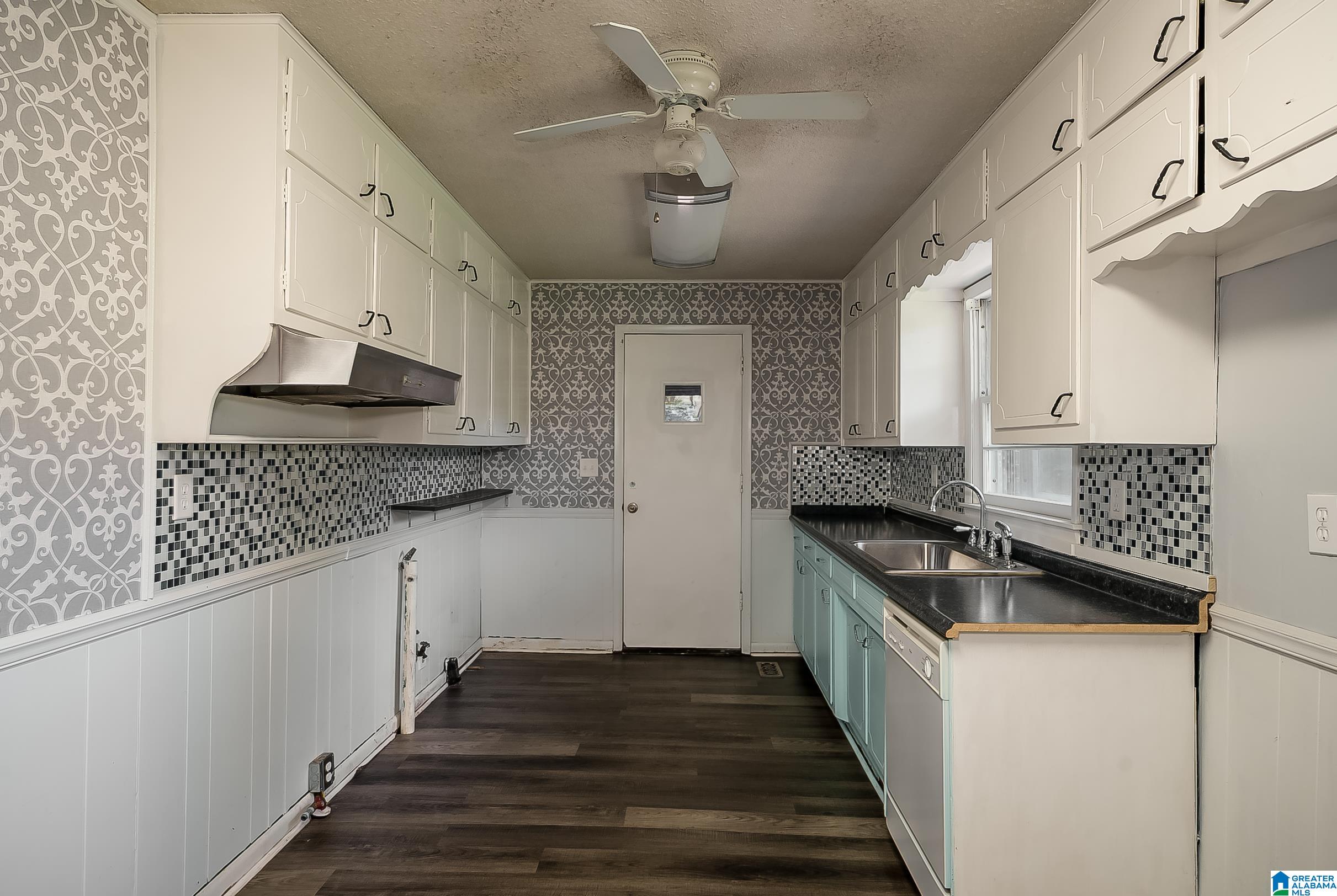 601 3rd Terrace Pleasant Grove, AL 35127 - Photo 9 of 20