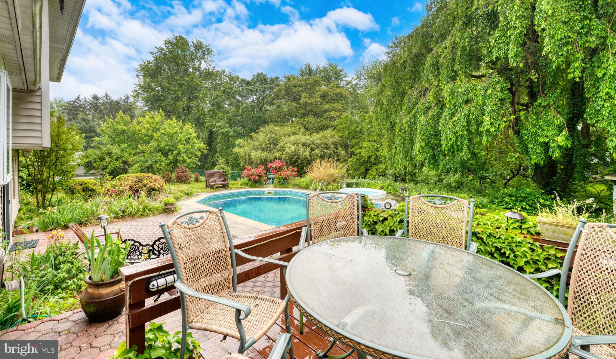 6 Arbor Road Cinnaminson, NJ 08077 - Photo 5 of 22 Gallery Image 5