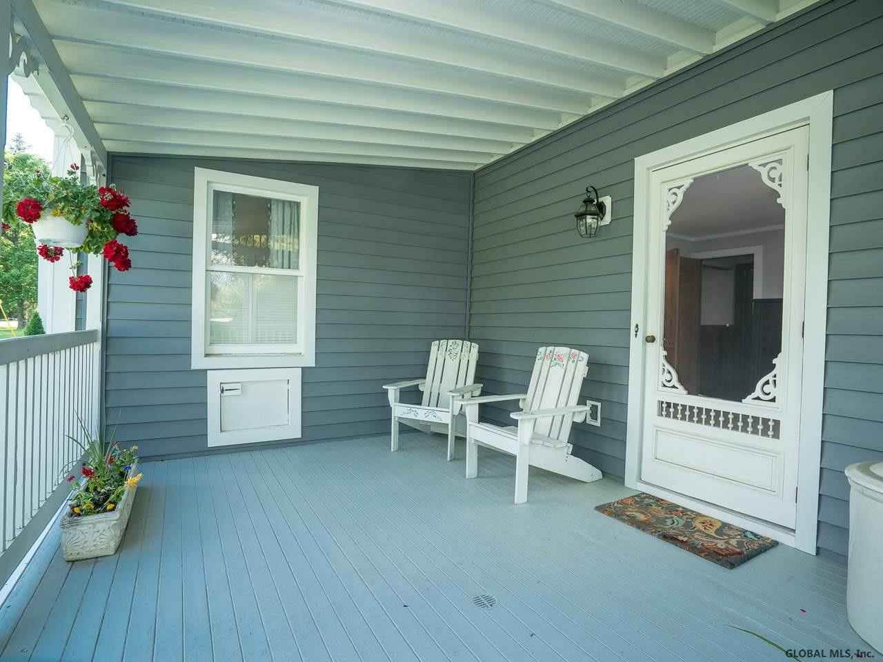 1707 Crescent Road Rexford, NY 12148 - Photo 4 of 25 Photo 4