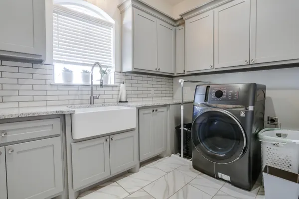 $974,000 | 16602 County Road 1940, Lubbock, TX 79424