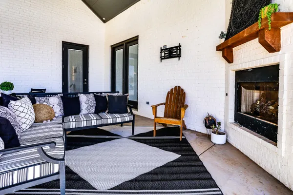 $974,000 | 16602 County Road 1940, Lubbock, TX 79424