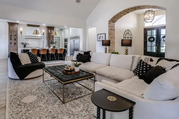 $974,000 | 16602 County Road 1940, Lubbock, TX 79424