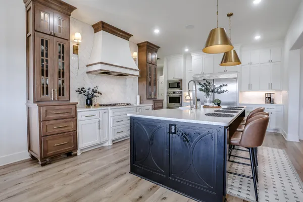 $974,000 | 16602 County Road 1940, Lubbock, TX 79424