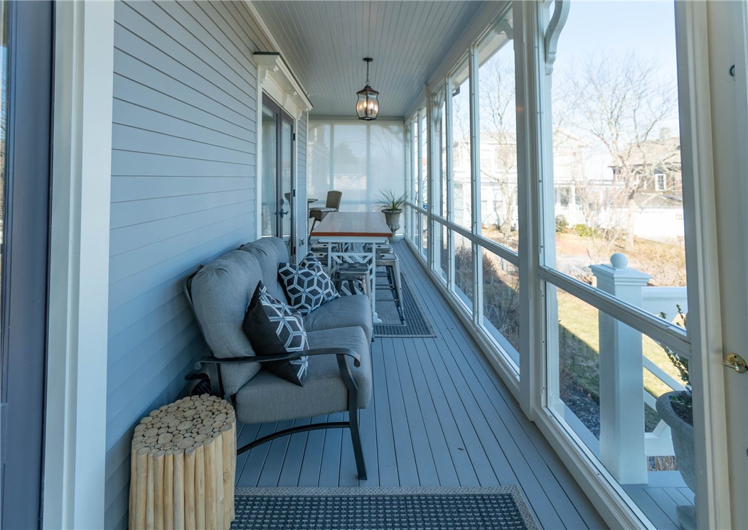 9 Cliff Terrace Newport, RI 02840 - Photo 21 of 40 Spacious enclosed porch.