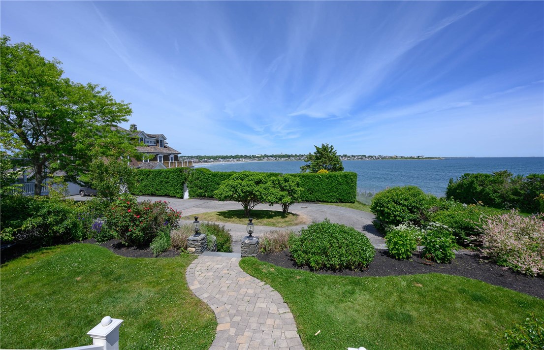 9 Cliff Terrace Newport, RI 02840 - Photo 38 of 40 View from front porch