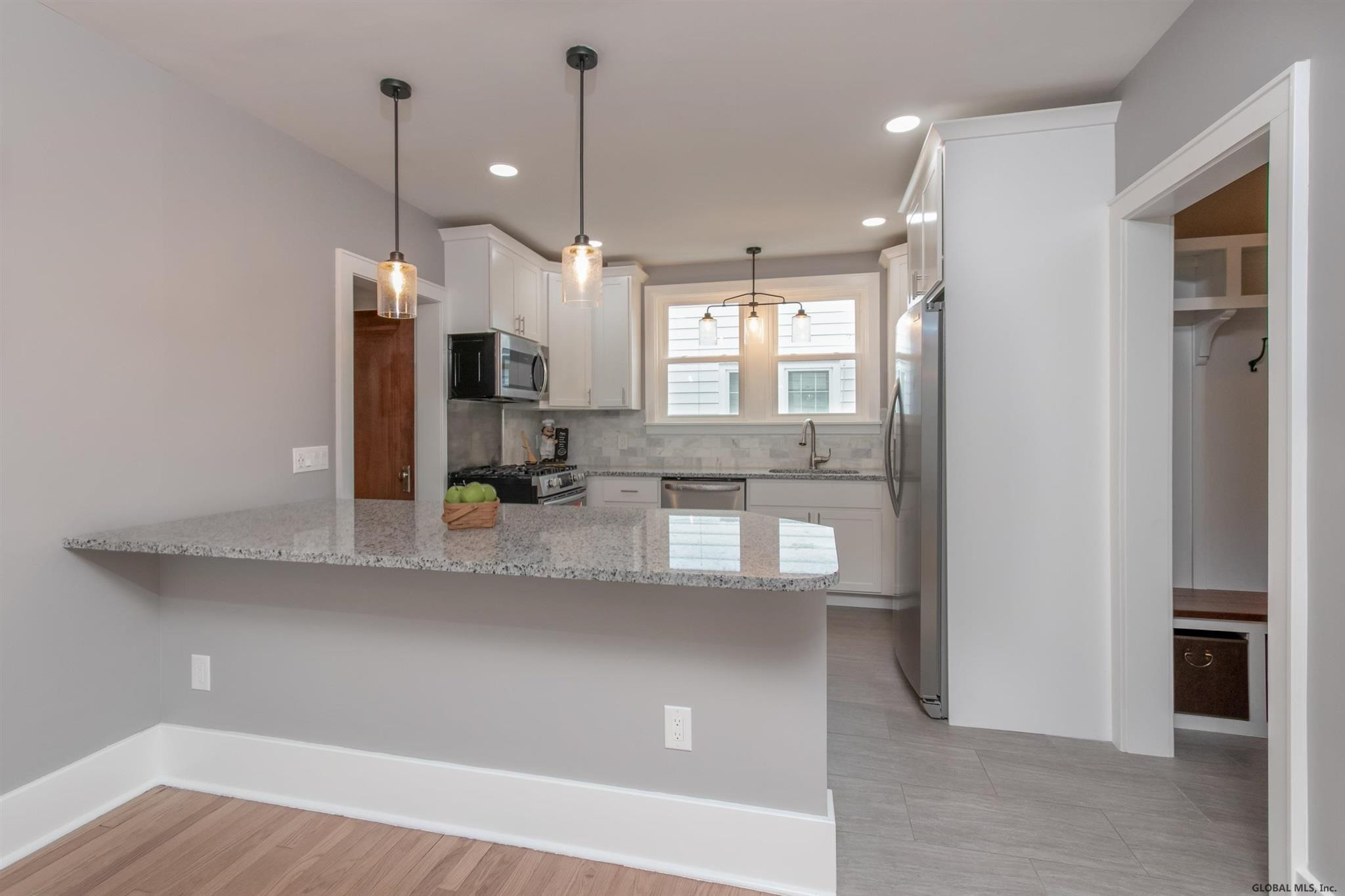 1178 Ardsley Road Schenectady, NY 12308 - Photo 15 of 46 Photo 15