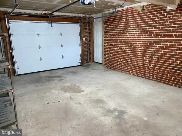 $2,000 | 503 B 2nd Avenue Southwest, Glen Burnie, MD 21061