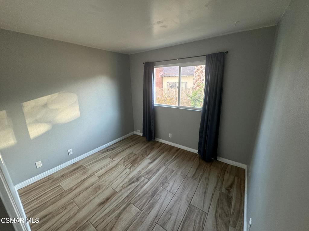 2047 Belmar Court North Simi Valley, CA 93063 - Photo 14 of 15