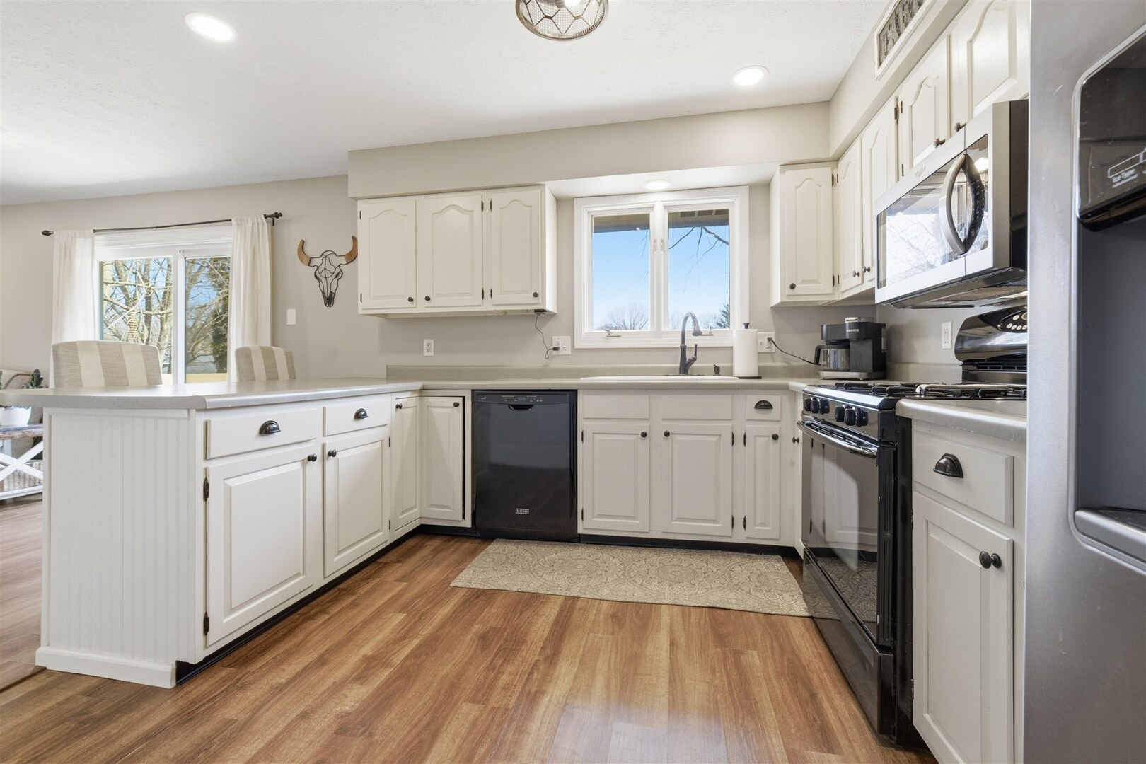 112 South Cottage Avenue Normal, IL 61761 - Photo 4 of 23