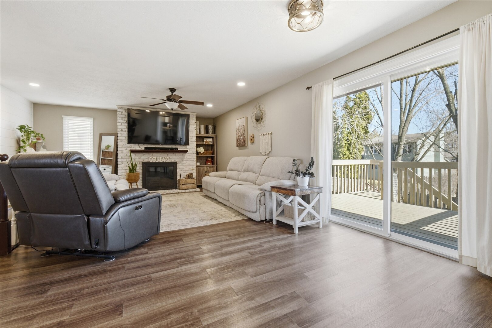 112 South Cottage Avenue Normal, IL 61761 - Photo 6 of 23