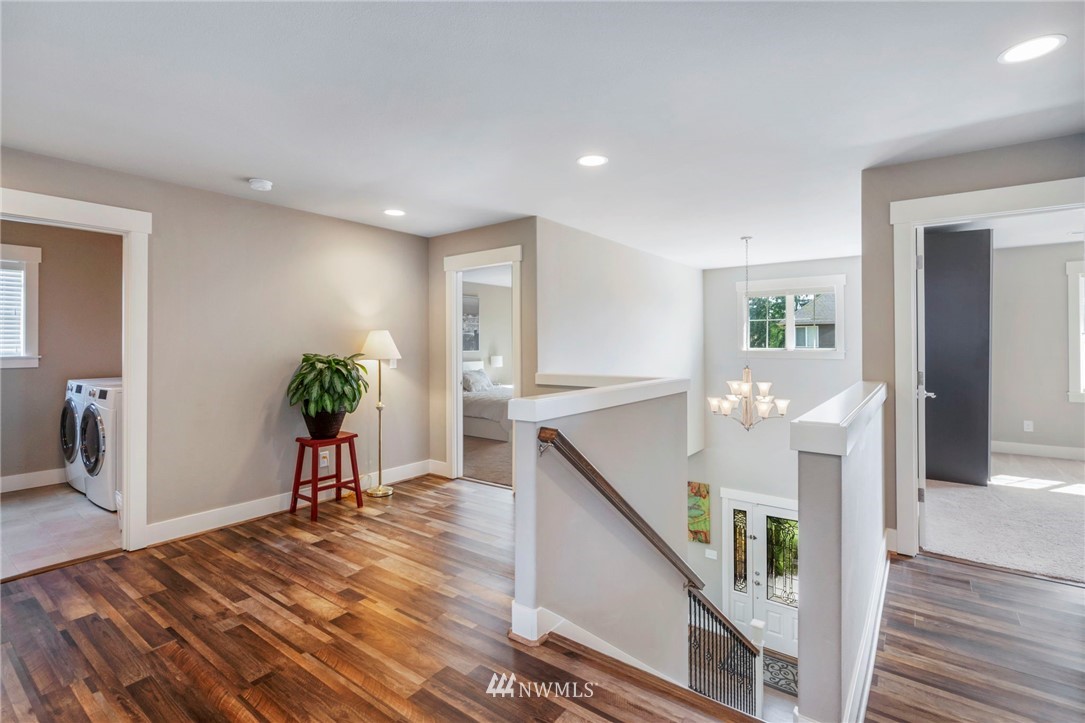 4732 Northeast 25th Street Renton, WA 98059 - Photo 12 of 21