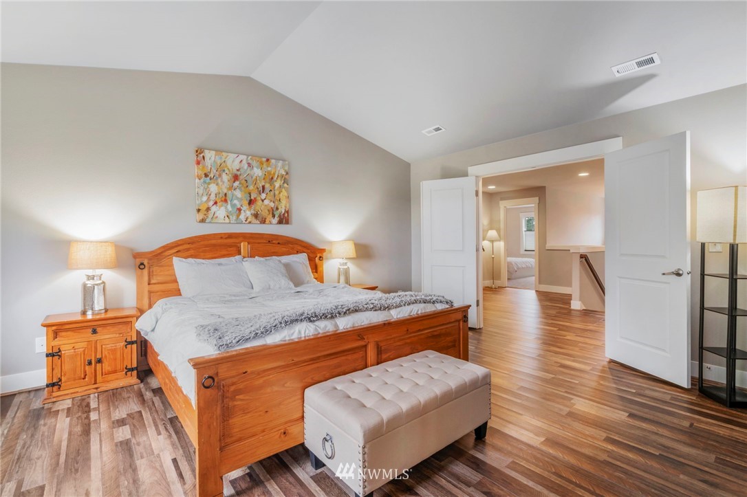 4732 Northeast 25th Street Renton, WA 98059 - Photo 13 of 21