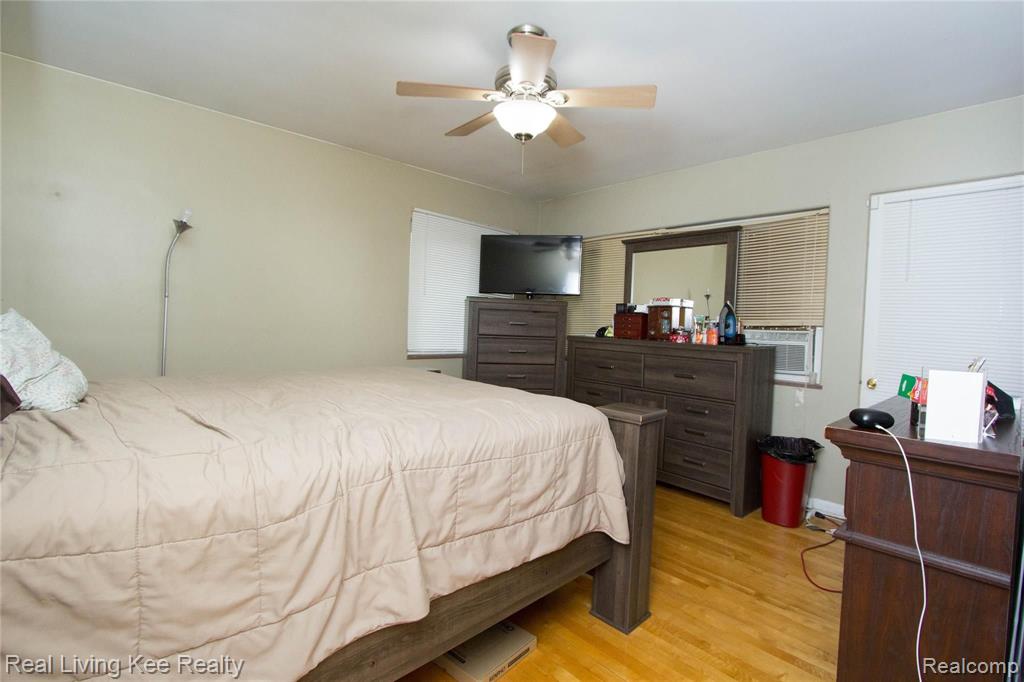 3146 East Cook Road Grand Blanc, MI 48439 - Photo 13 of 25 Gallery Image 13