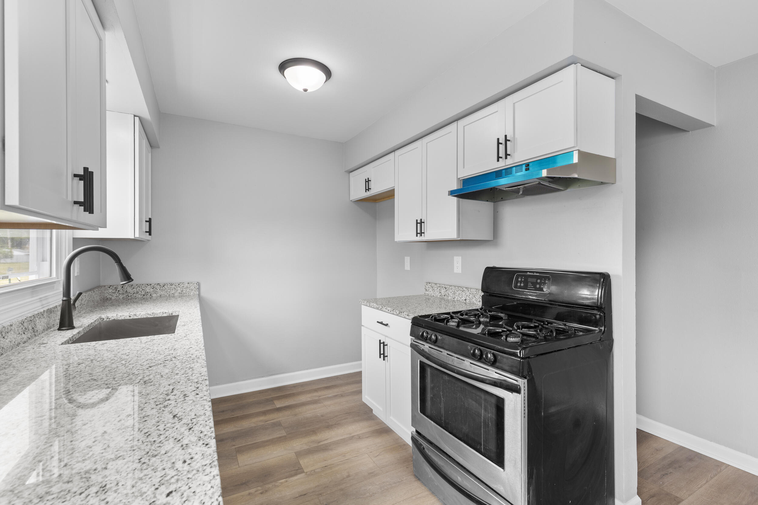 116 South 76th Street, Unit 118 Milwaukee, WI 53214 - Photo 11 of 37 Kitchen