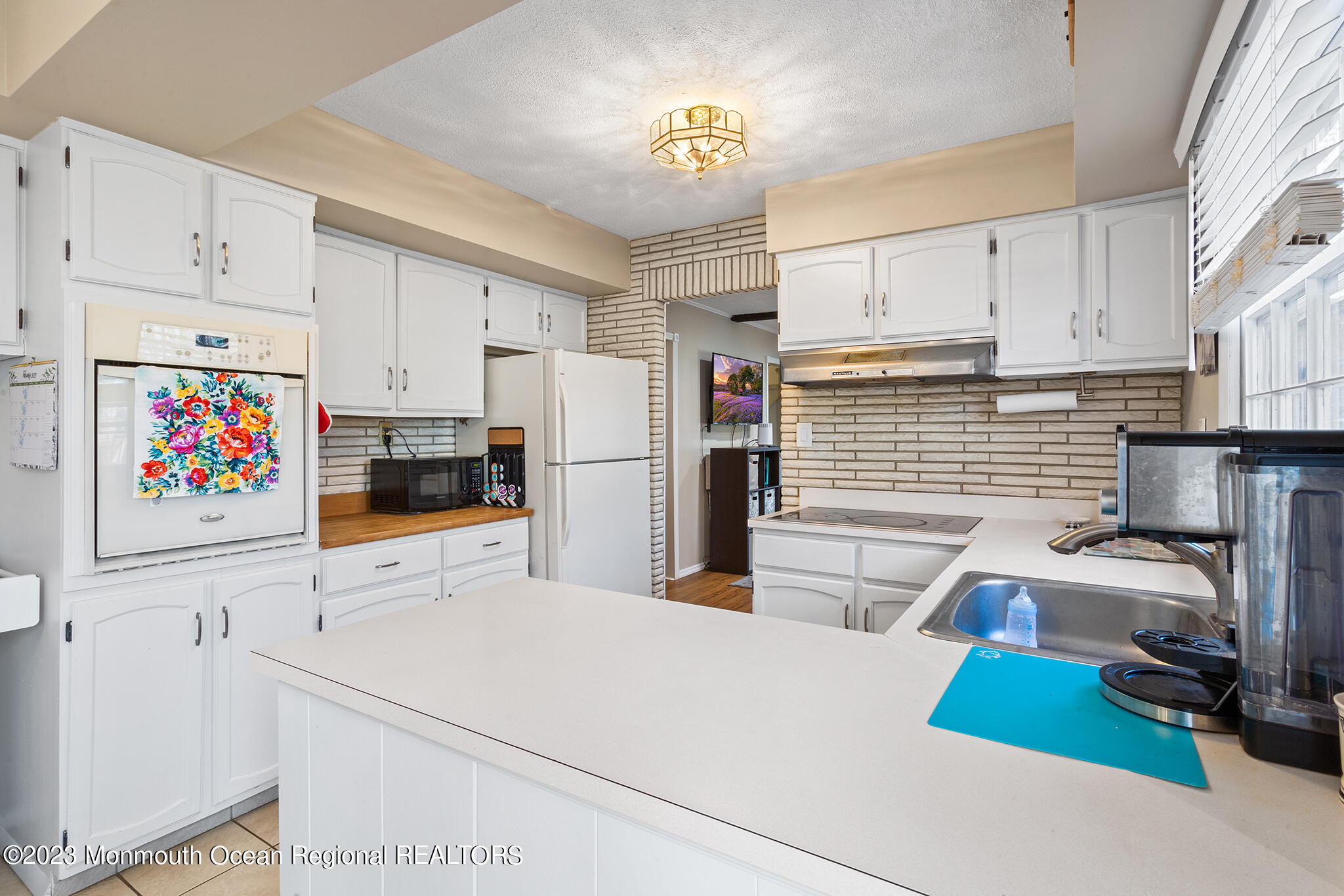 59 Applegate Road Freehold, NJ 07728 - Photo 13 of 31 59 Applegate Rd-Freehold-NJ-22