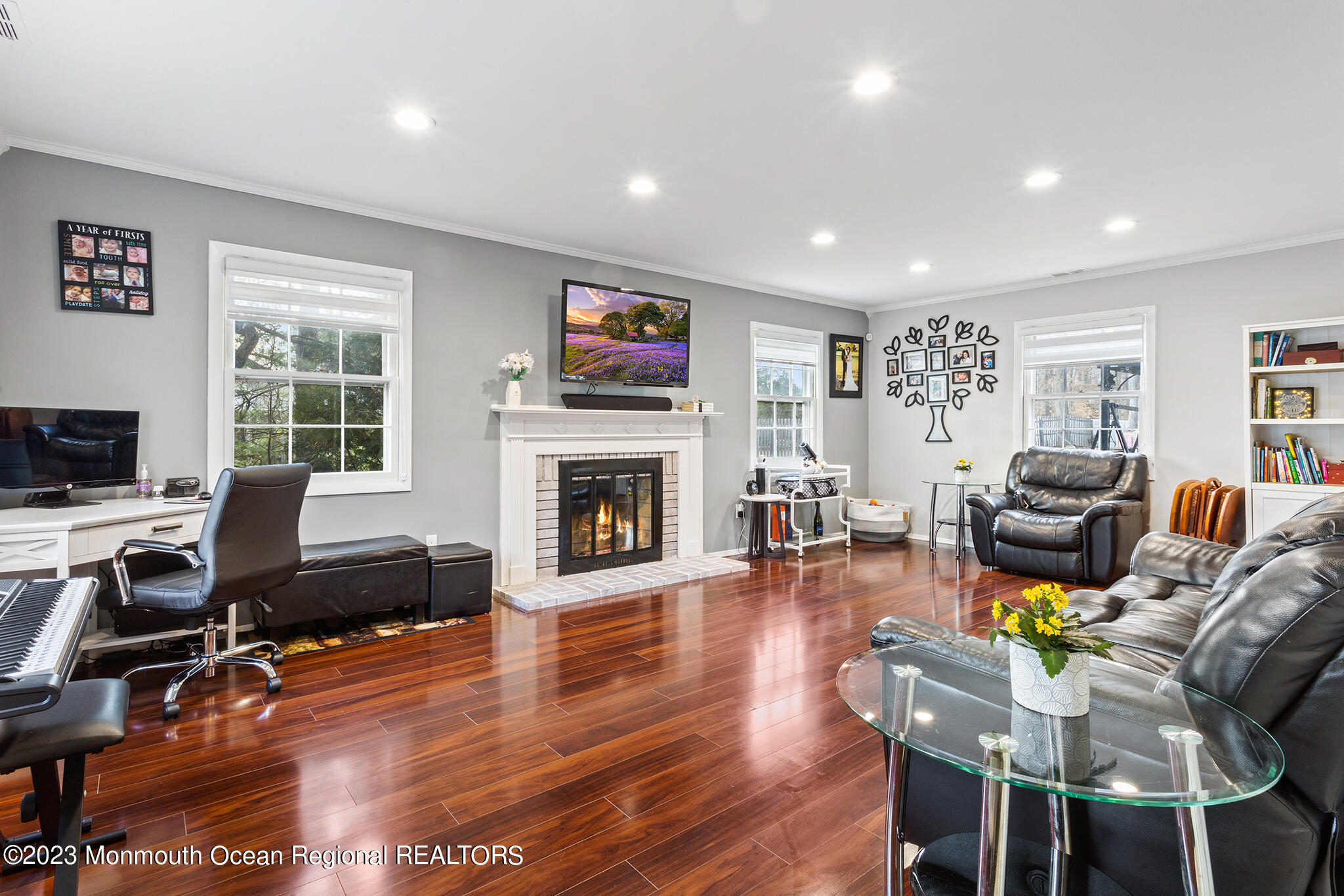 59 Applegate Road Freehold, NJ 07728 - Photo 5 of 31 59 Applegate Rd-Freehold-NJ-14