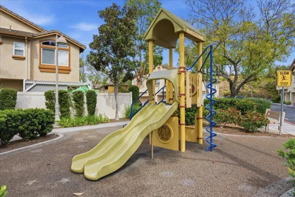 $831,000 | 10294 Scripps Poway Parkway, Unit 5, San Diego, CA 92131