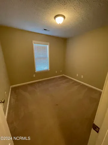 $1,900 | 322 Rose Bud Lane, Holly Ridge, NC 28445