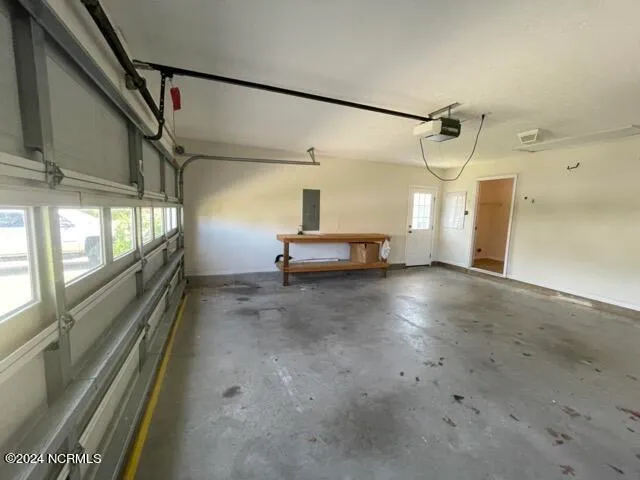 $1,900 | 322 Rose Bud Lane, Holly Ridge, NC 28445