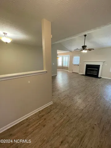 $1,900 | 322 Rose Bud Lane, Holly Ridge, NC 28445