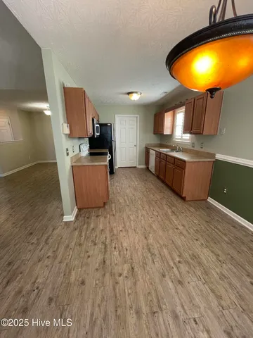 $1,900 | 322 Rose Bud Lane, Holly Ridge, NC 28445