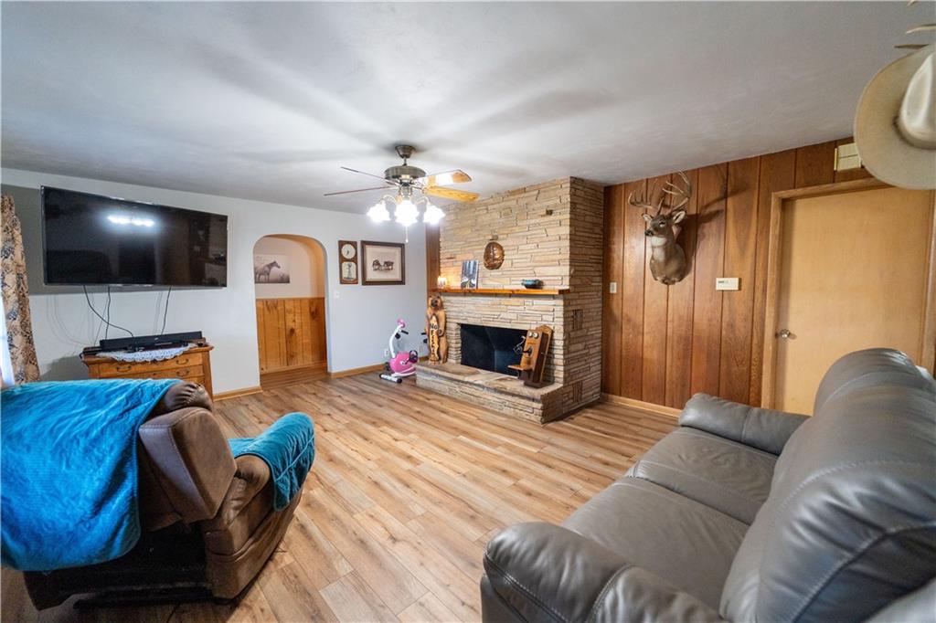 8450 Decatur Road Fredonia, KS 66736 - Photo 12 of 91