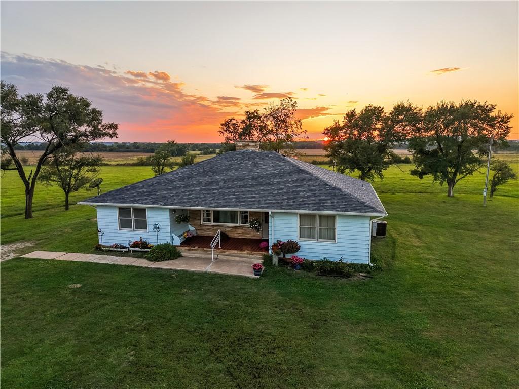 8450 Decatur Road Fredonia, KS 66736 - Photo 2 of 91