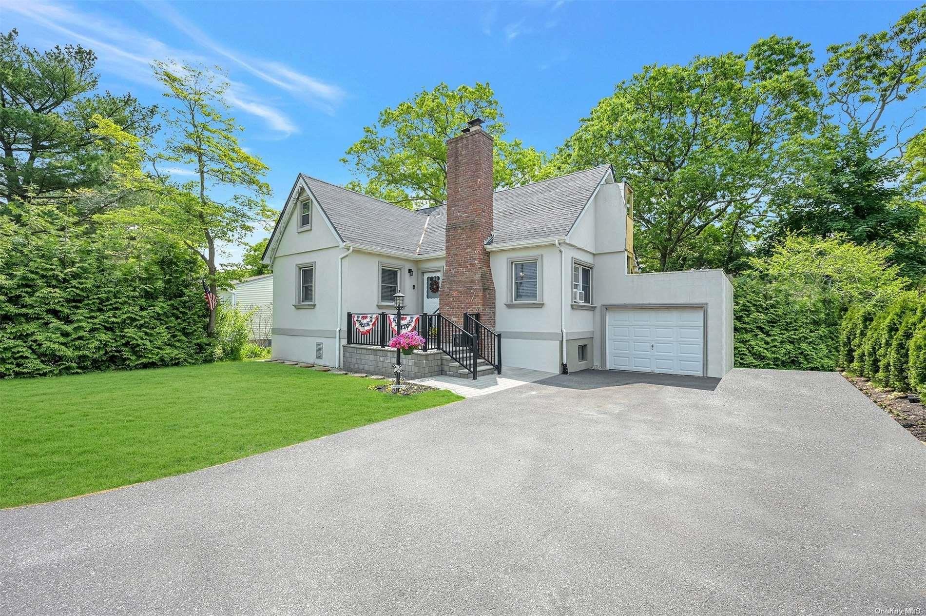 6 Franklin Road Sound Beach, NY 11789 - Photo 1 of 1