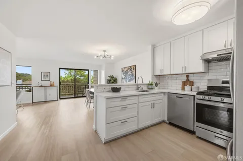 $815,000 | 101 Oak Court, Daly City, CA 94014
