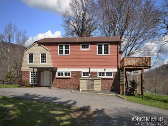 1104 Oxner Cove Road Waynesville, NC 28786 - Photo 2 of 19 Gallery Image 2
