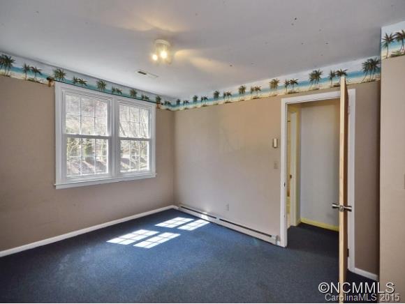 1104 Oxner Cove Road Waynesville, NC 28786 - Photo 16 of 19 Gallery Image 16