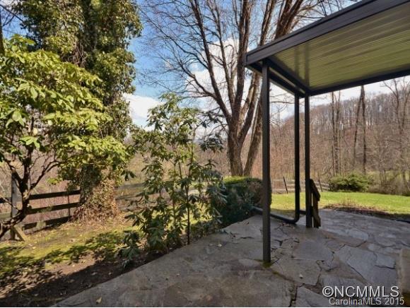 1104 Oxner Cove Road Waynesville, NC 28786 - Photo 18 of 19 Gallery Image 18