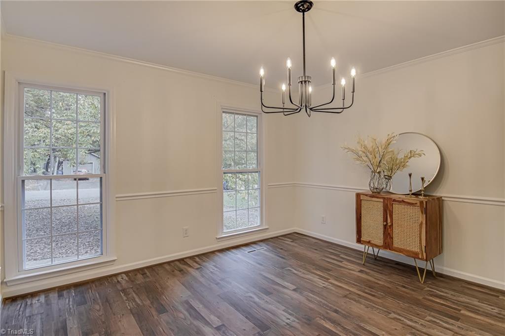 5090 Cobblestone Road Winston-Salem, NC 27106 - Photo 3 of 36