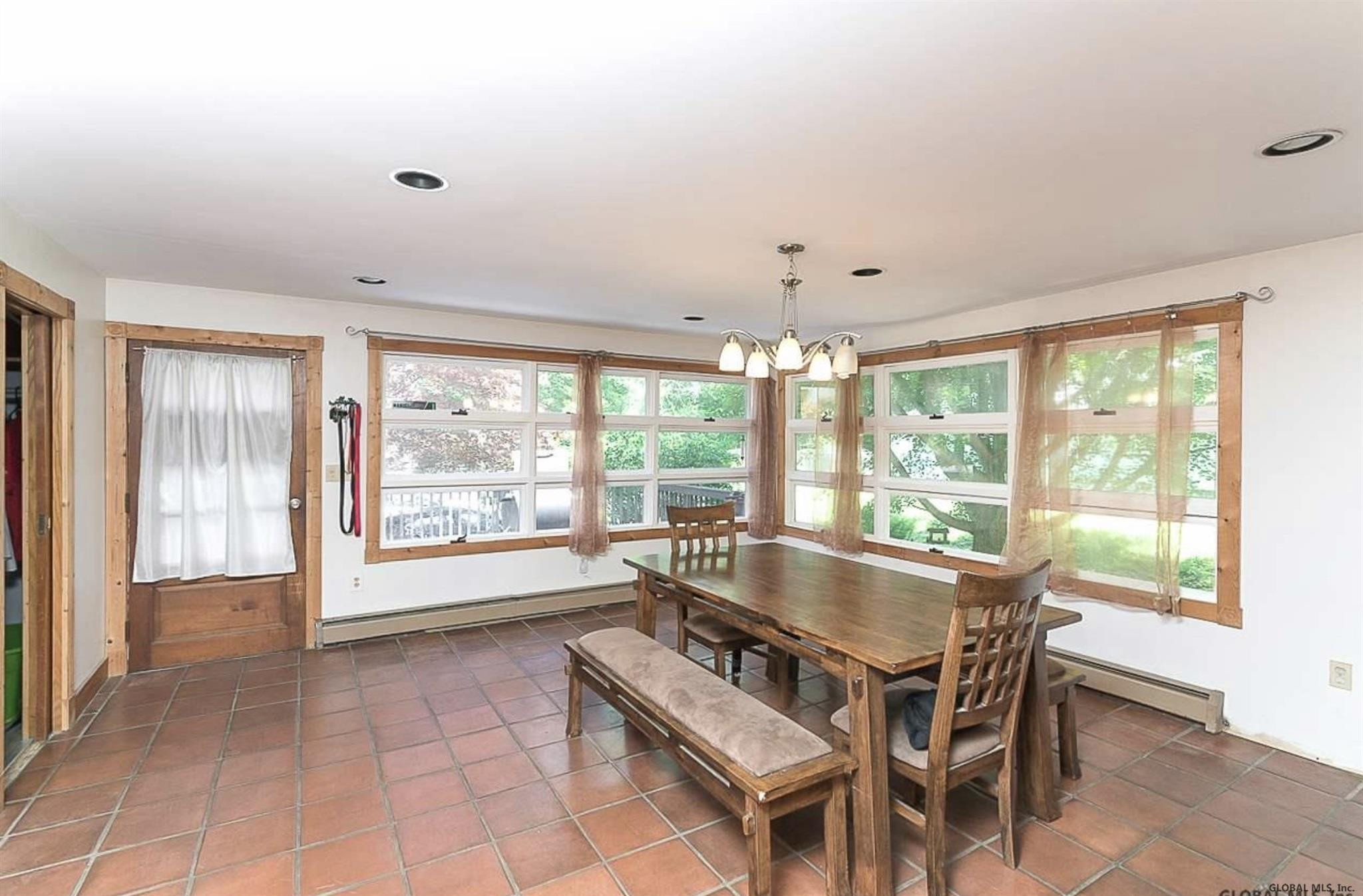 1623 New Scotland Road Bethlehem, NY 12159 - Photo 6 of 29 Photo 6