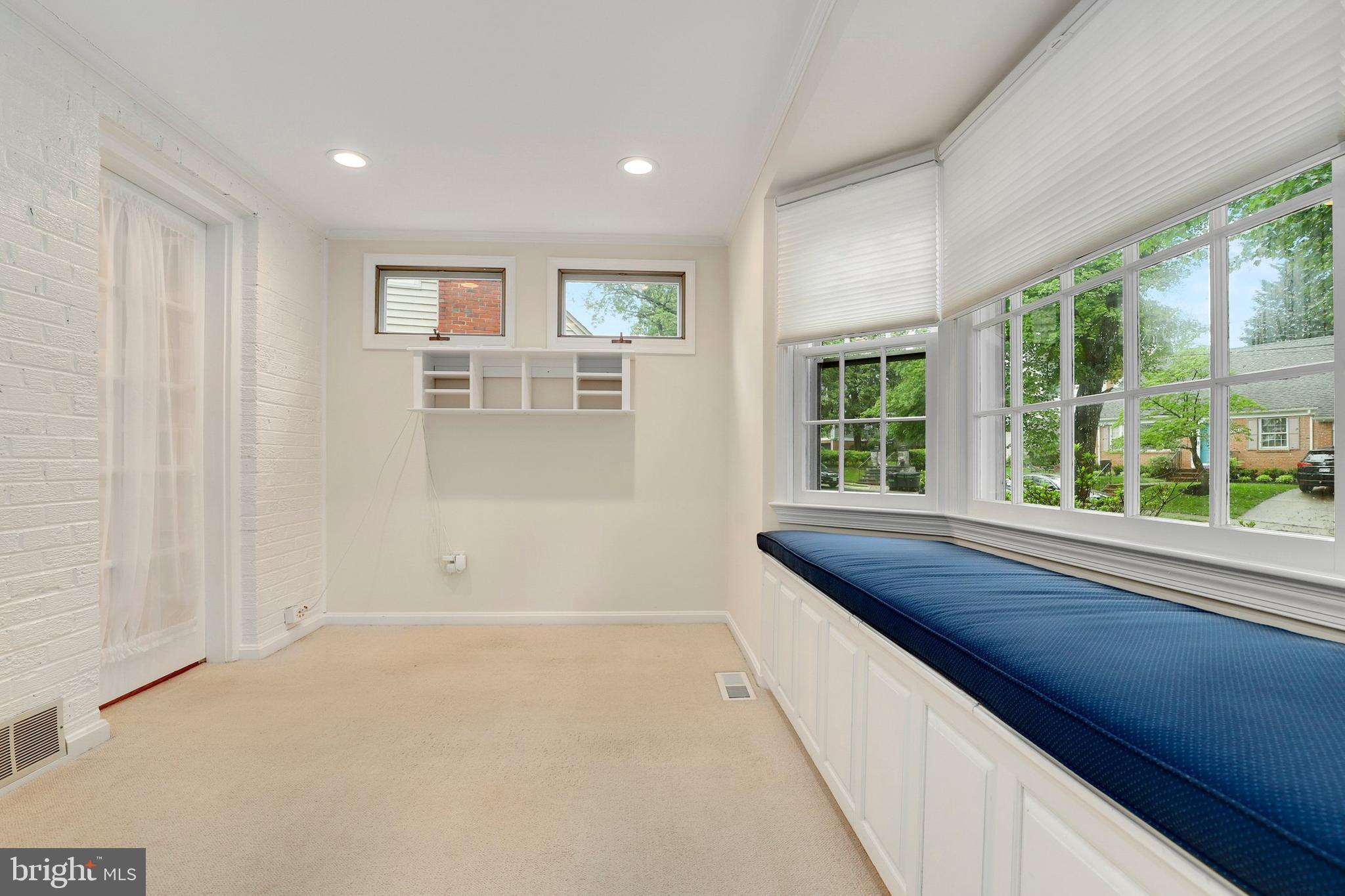 8210 Maple Ridge Road Bethesda, MD 20814 - Photo 12 of 27
