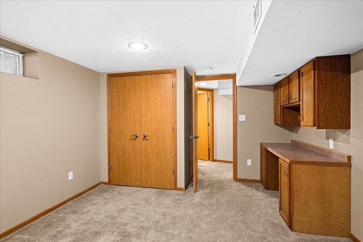 4016 West Arrowhead Road Duluth, MN 55811 - Photo 26 of 39 Room/Office