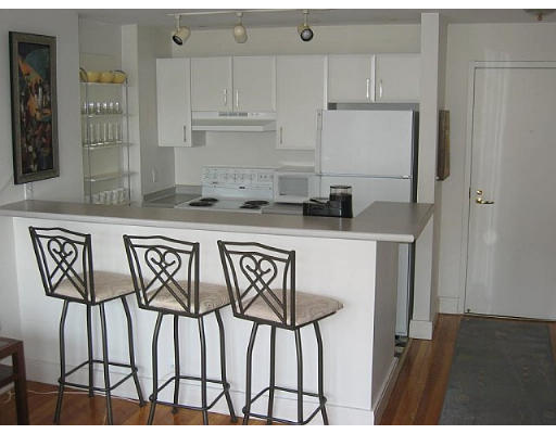 534 Beacon Street, Unit 702 Boston, MA 02215 - Photo 5 of 12