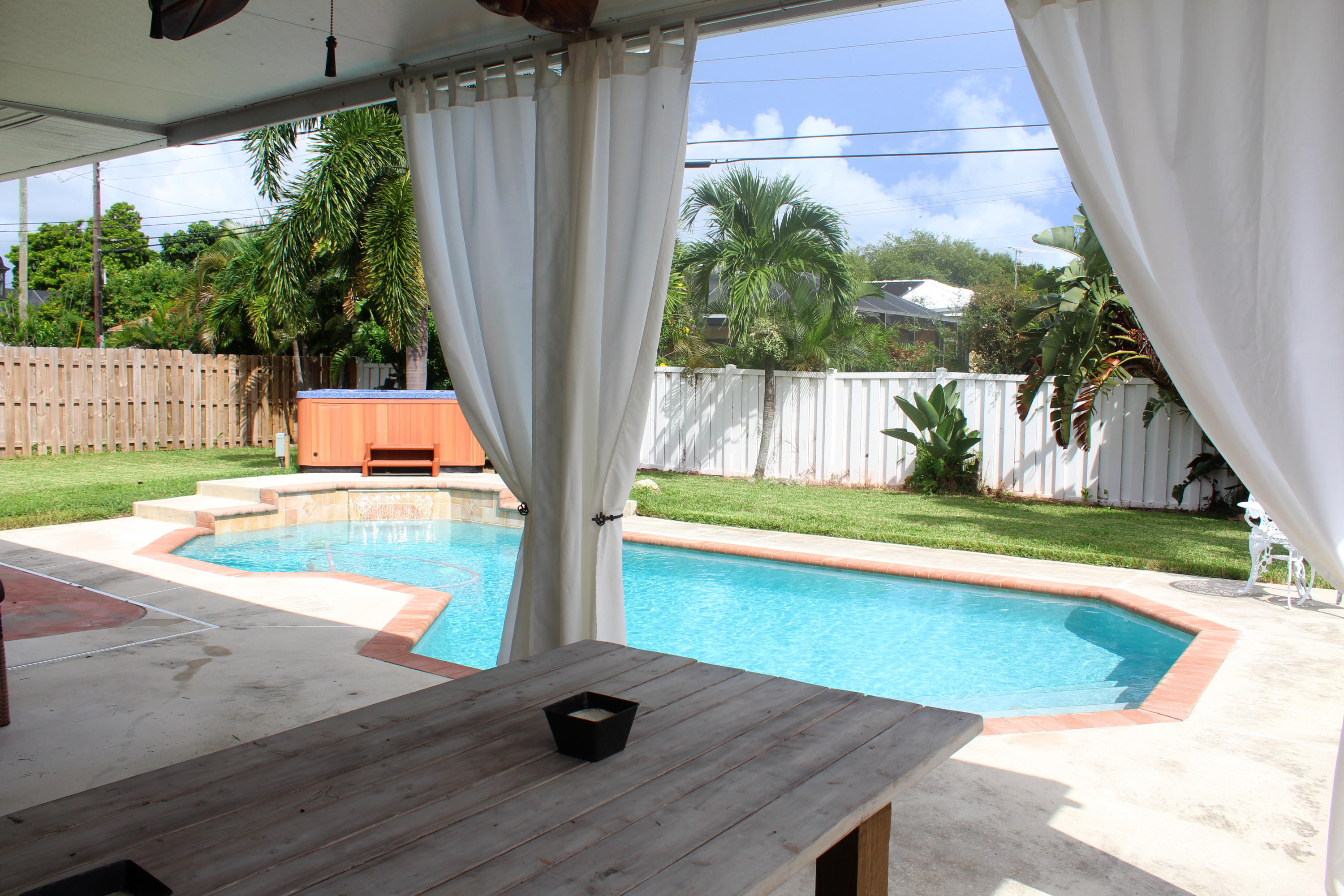 431 Northeast 37th Street Boca Raton, FL 33431 - Photo 20 of 27 IMG_2962