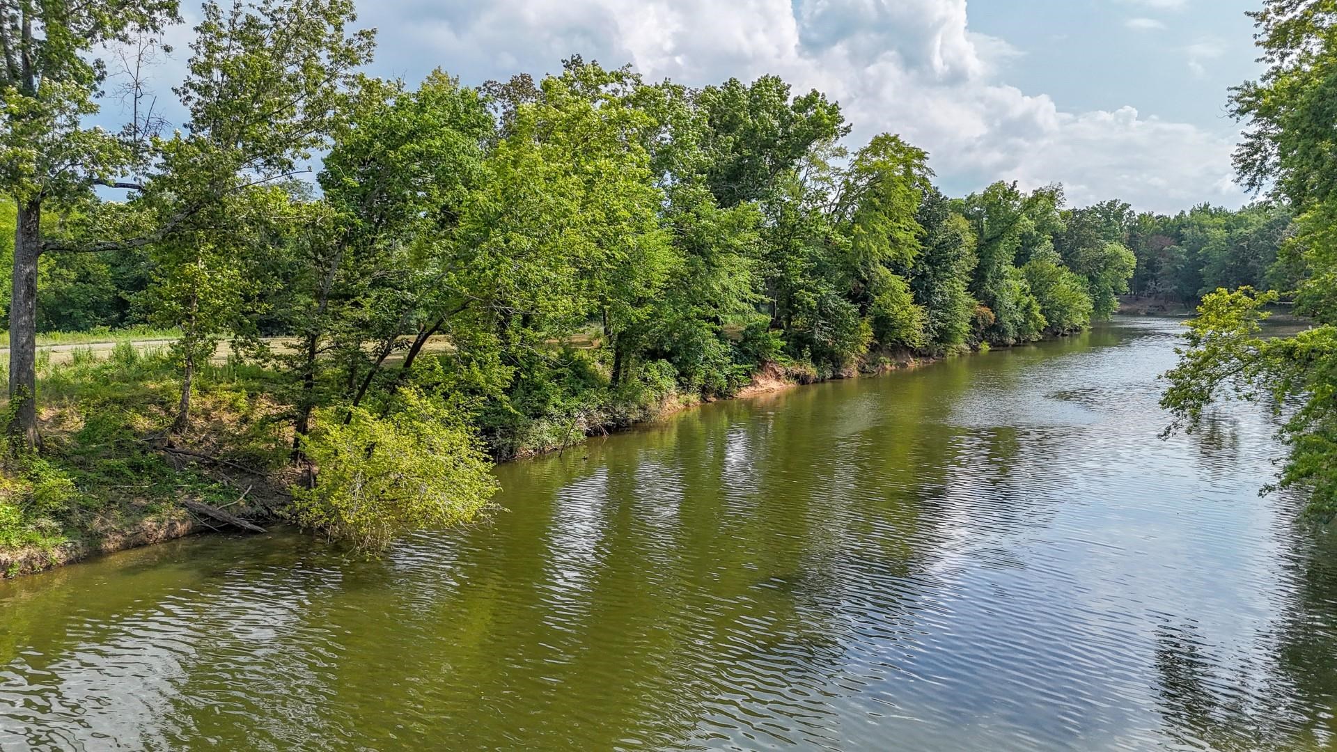 124 Launch Ramp Cove Savannah, TN 38372 - Photo 25 of 33 Gallery Image 25
